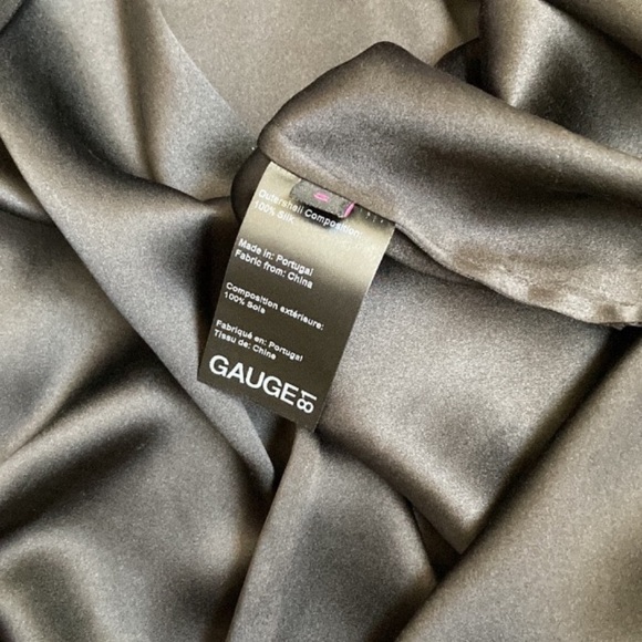 REVOLVE SILK GAUGE81 Stylish Black Wrap Top. - Picture 2 of 11